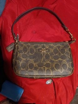 Coach Signature Small Shoulder Bag