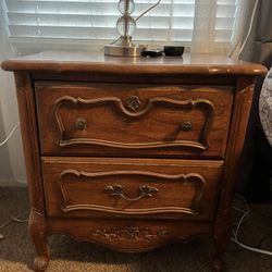 Two Vintage (?) Stanley Nightstands Or End Tables