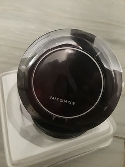 Brand new wireless phone charger for iPhone 8 X or Samsung galaxy s6 s7 s8 s9 or note. Xperia. And any Wireless charging capable phone.