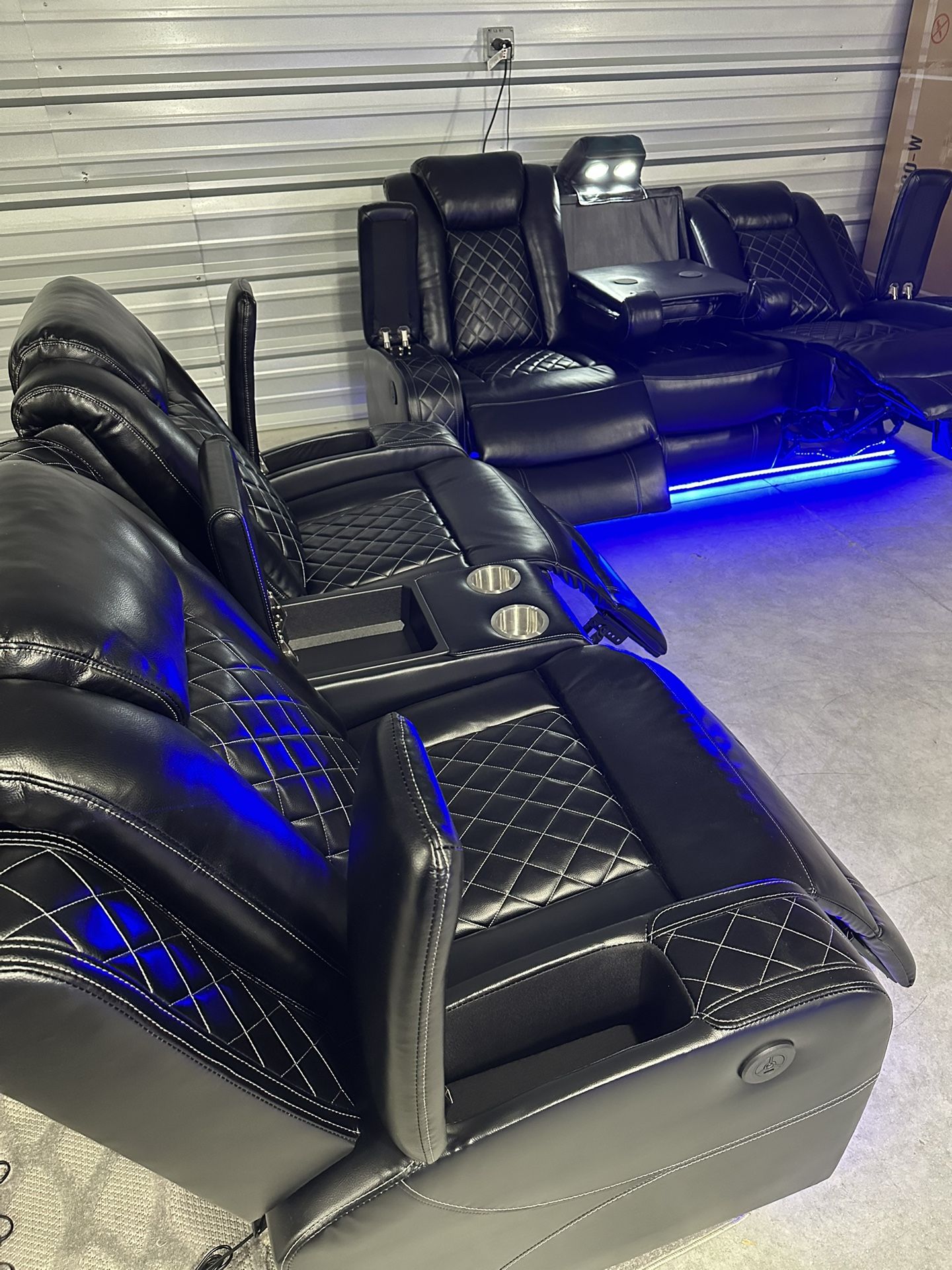 Brand New Power Reclining Sofa Couch Living Room Set