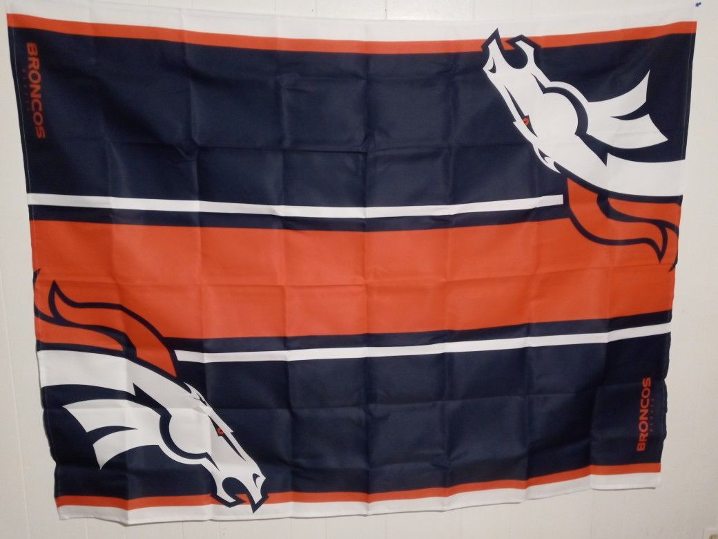 Denver Broncos Team Print