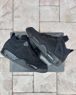 Nike Jordan 4 Retro Black Cats 2020
