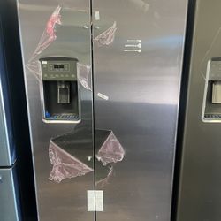 ‼️‼️ GE Side By Side Refrigerator Stainless Steel ‼️‼️