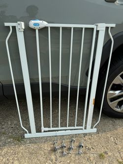 Gate
