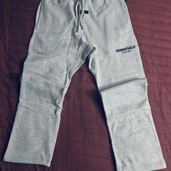 Essentials Sweatpants Light Oat Un Cuffed Size Medium 