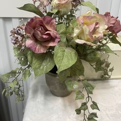 Artificial Flower Arrangements 