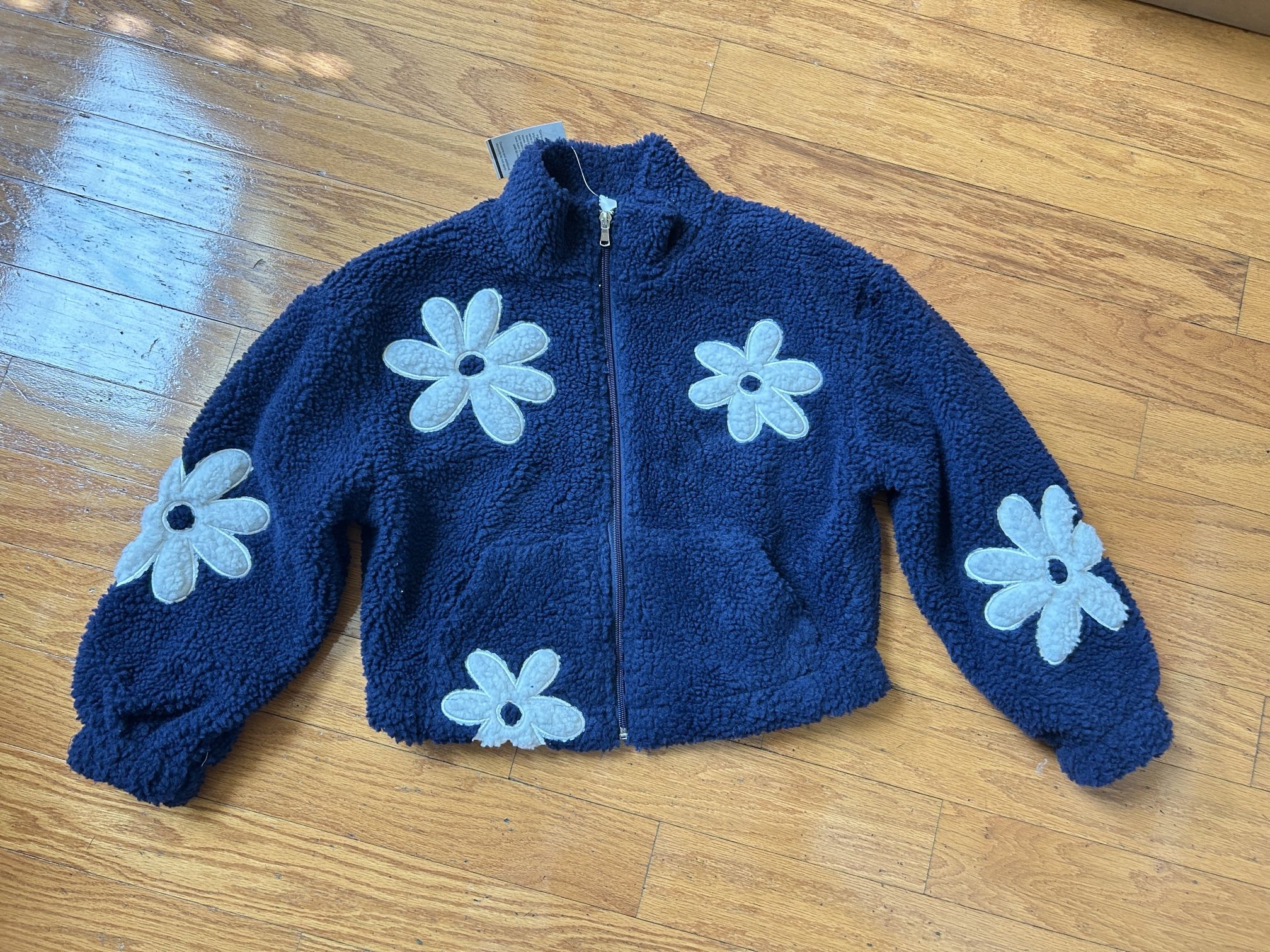NWT girls Fleece Jacket with Floral Design size L