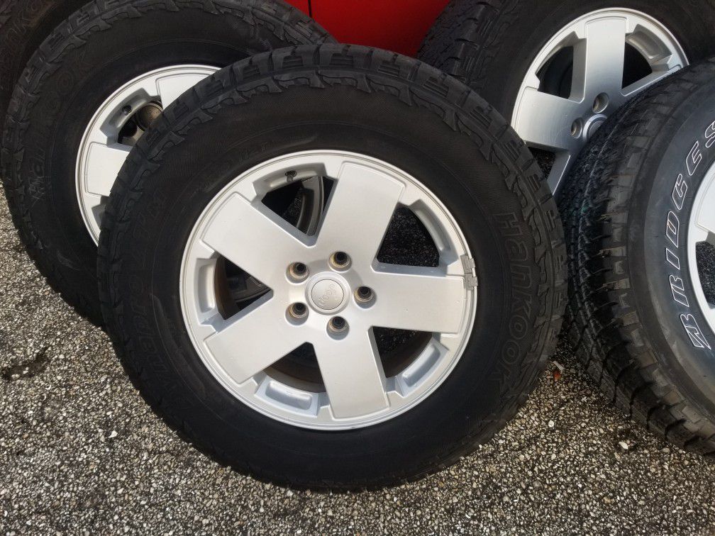 2009 jeep wrangler wheels
