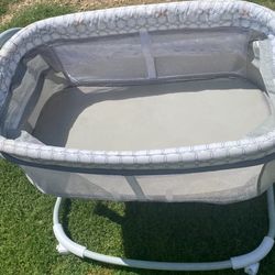 Bassinet 