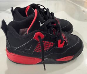 Jordan 4’s