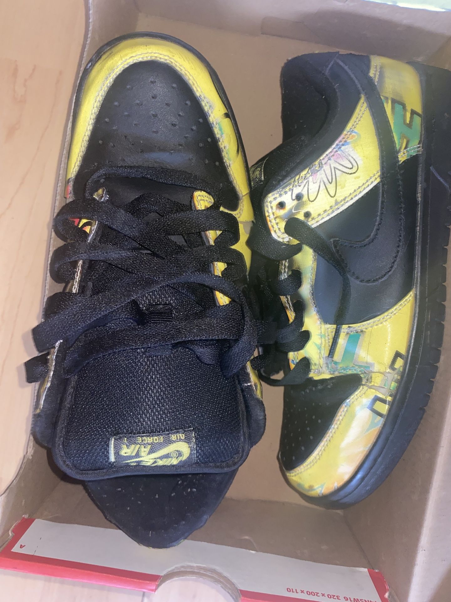 Nike SB Dunk “De La Soul” (black) 7M