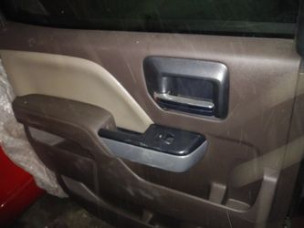 14-18 gmc sierra chevy silverado door pannels