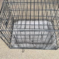 Small Metal Dog Kennel 