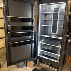 Stunning 30” Freezer Column, Jenn Air JBZFL30IGX