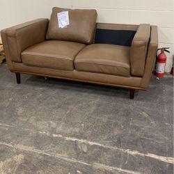 Abbyson Taverly Leather Loveseat (Chipped Fabric/ Missing Pillow) (As Is)