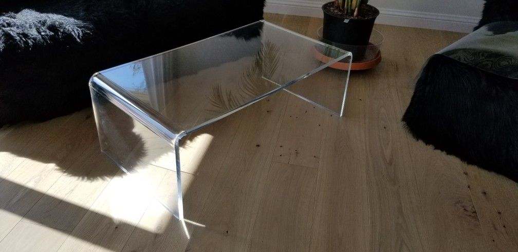 Cb2 Coffee Table Lucite Acrylic New Condition