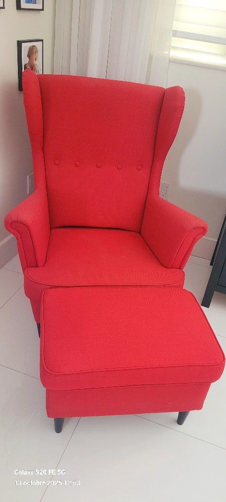 2 Armchairs And 1 Footrest 