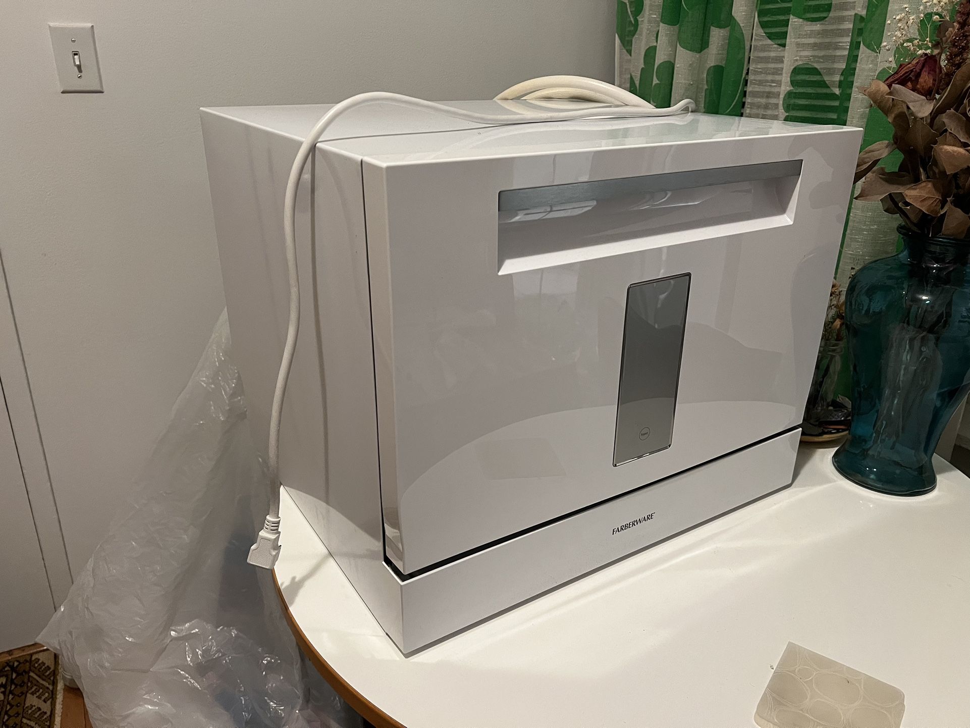 Dishwasher - Countertop
