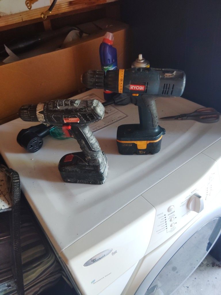 2 Drills No Charger