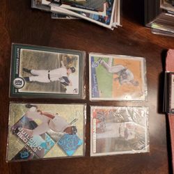 Detroit Tigers Thirty Two Baseball Cards Lot 