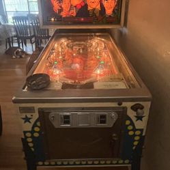 1975 Retro Flicker Pinball Machine 