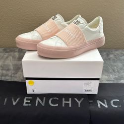 Givenchy Sneakers, Size 38