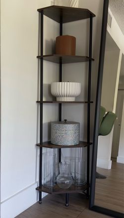 5-Tier Corner Shelf with LED Light – Rustic Brown & Black – Like New
