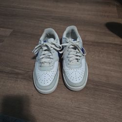 Nike Court Vision Low 