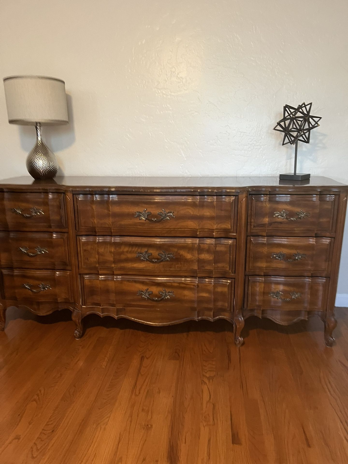 Solid Wood Bedroom Set