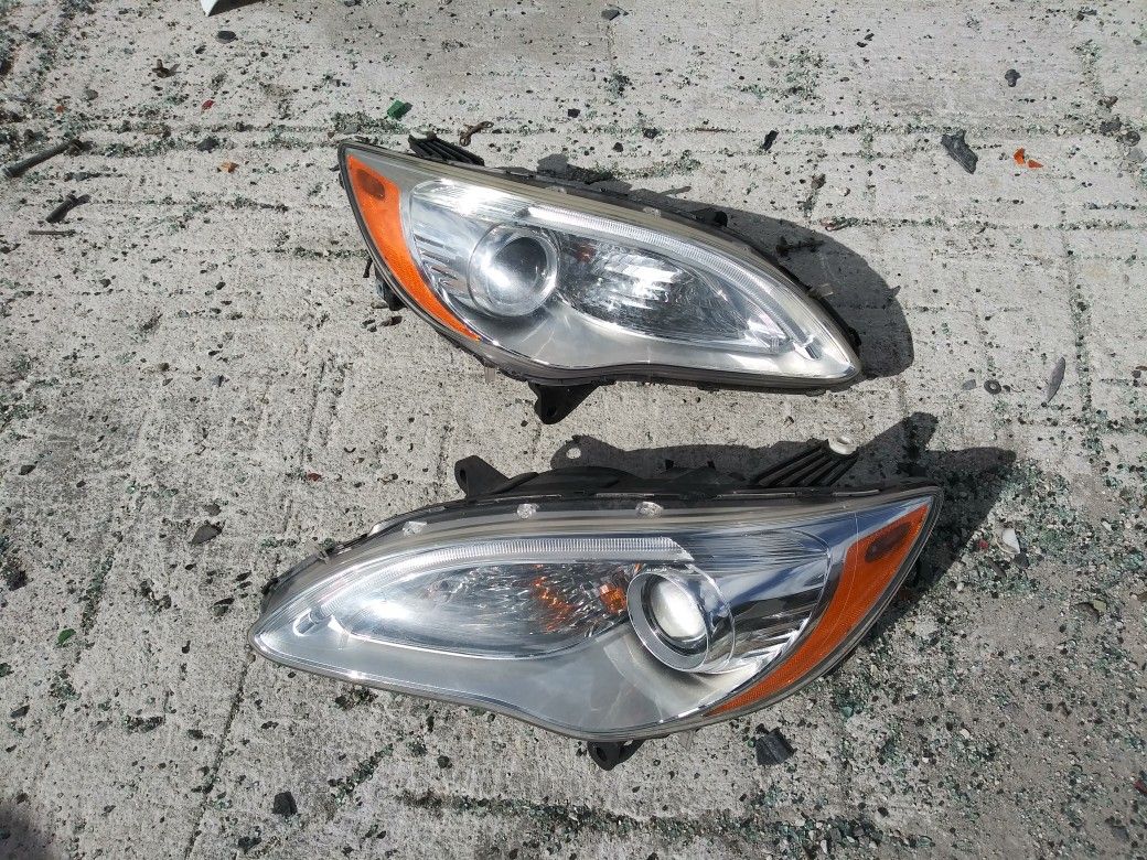 Headlight Headlamps Fits 11 12 13 14 Chrysler 200