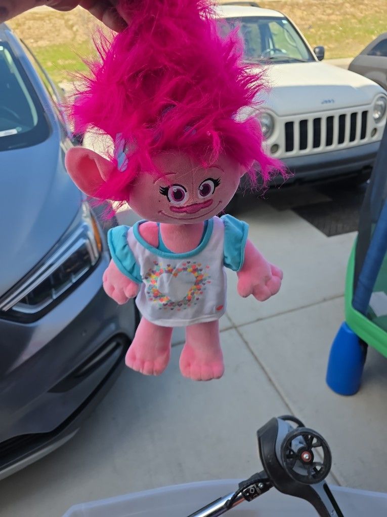 Poppi Troll Doll