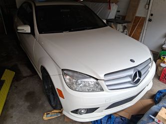 2010 Mercedes-Benz CLS-Class