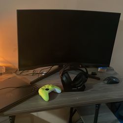 Gaming Laptop Setup 