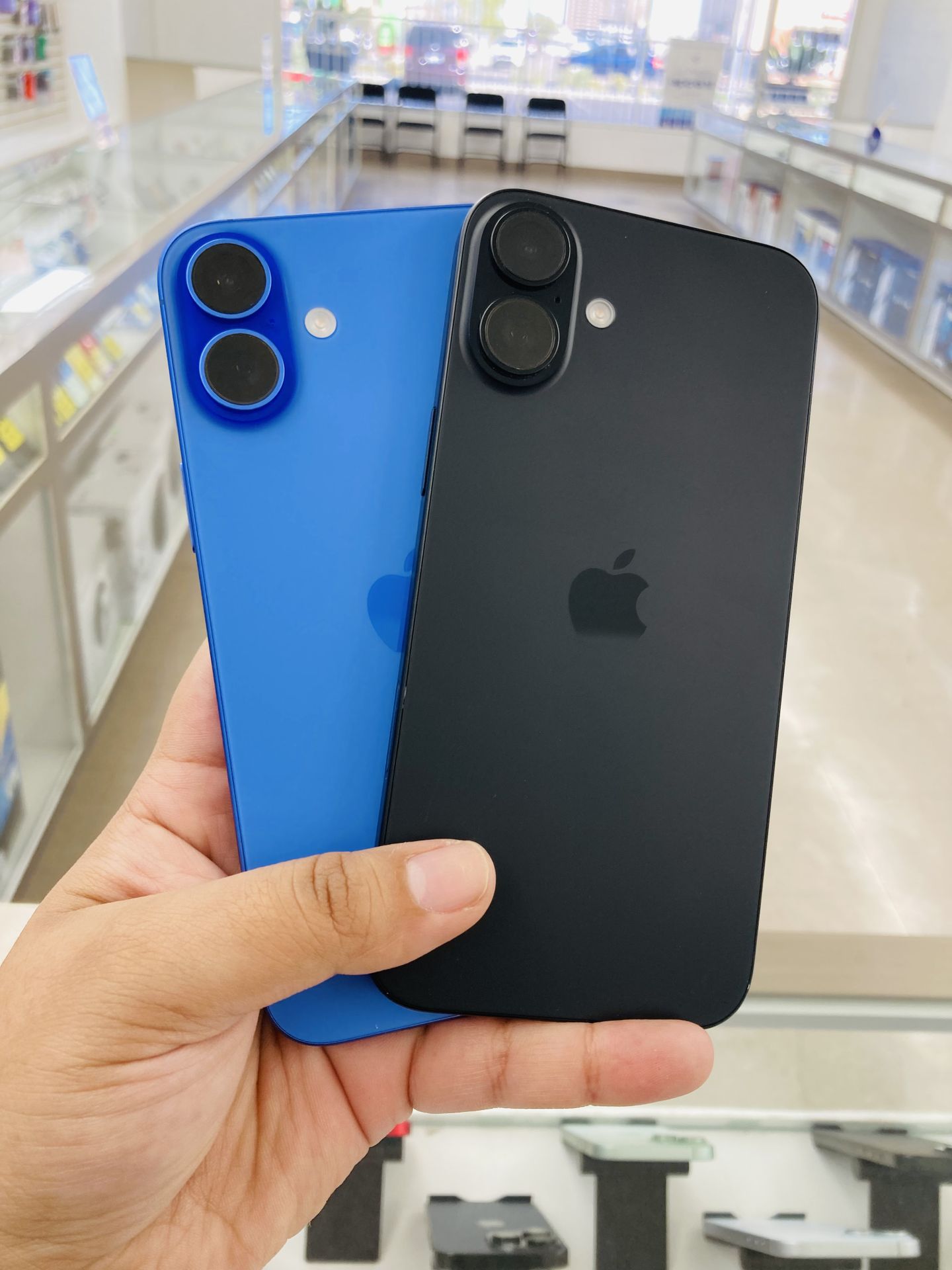 iPhone 16 Plus 128gb unlocked