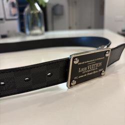Louis Vuitton Buckled Belt 44”