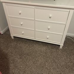 Delta Children Bedroom Set