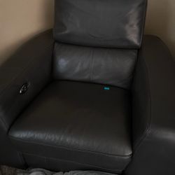 Gaming Chair W USB Recliner 