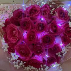 Valentines Roses Bouquet With Glitter And Lights  25 Roses 