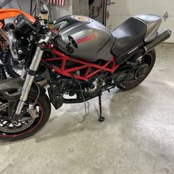 Ducati Sv4 Monster 