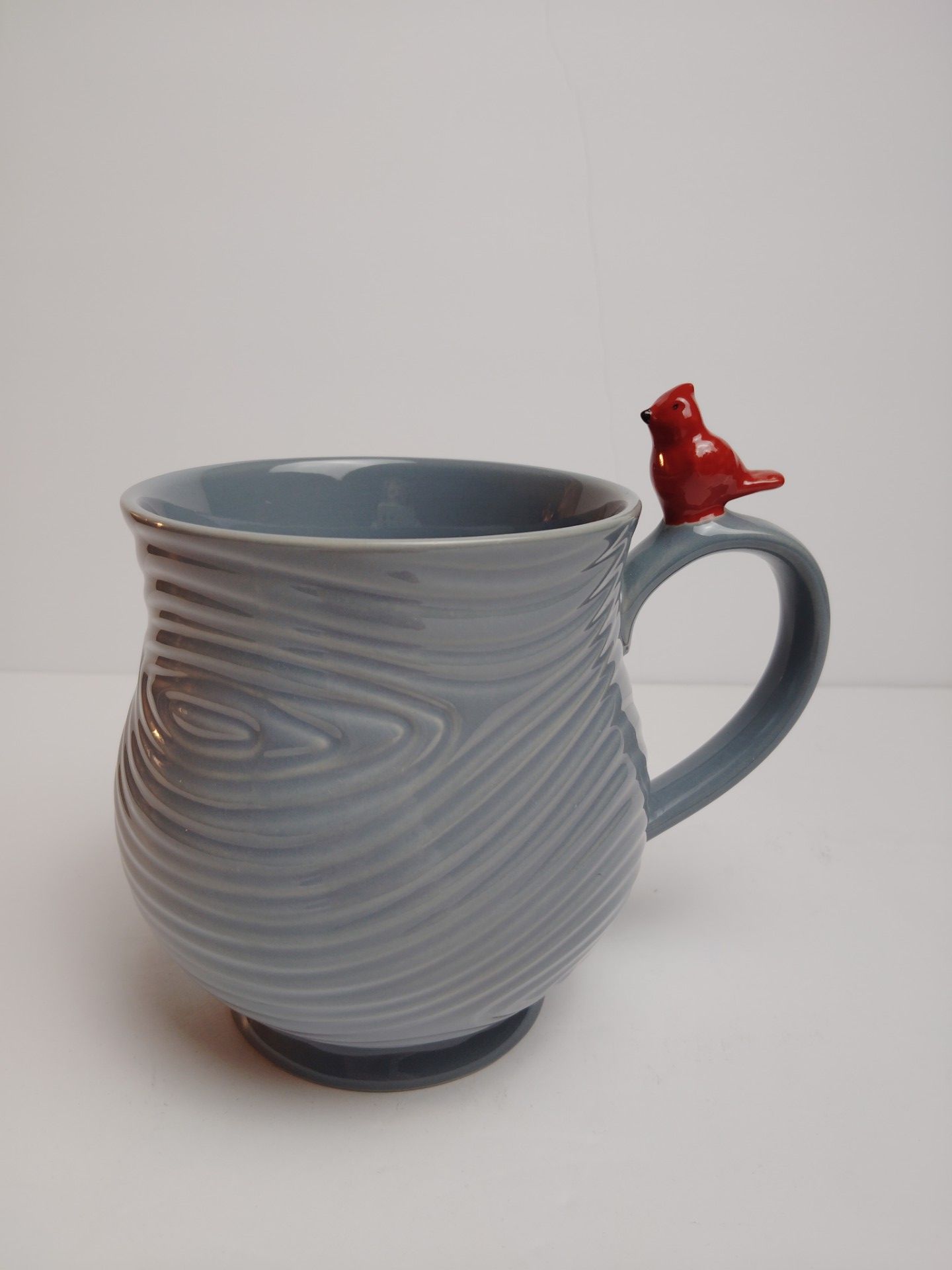 Temptations by Tara Mug Cup Gray Woodland Red Cardinal Bird On Handle 16 Oz.