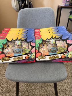 Pokemon Ascended Hero’s First Partners Deluxe Pin Collection
