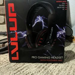 LVLUP Pro Gaming Headset WITH Foldable Mic