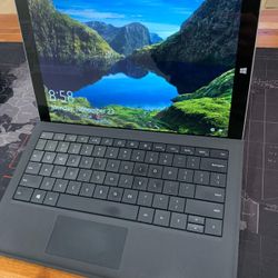 Microsoft Surface Pro 3 i5 8GB 256GB SSD -Windows 10 Pro!!!!!