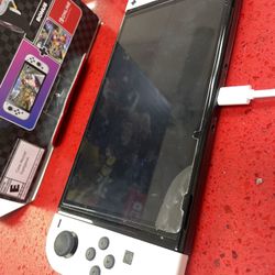 Nintendo Switch OLED 150764-1 