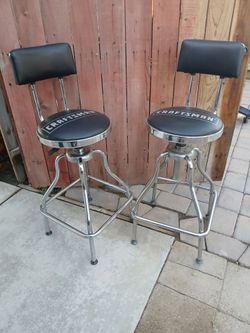 CRAFTZMAN  Bar Stools adjustable hight