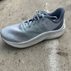 New Balance 8.5 Women’s