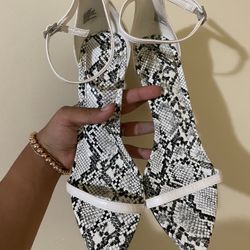 Shoedazzle Heels