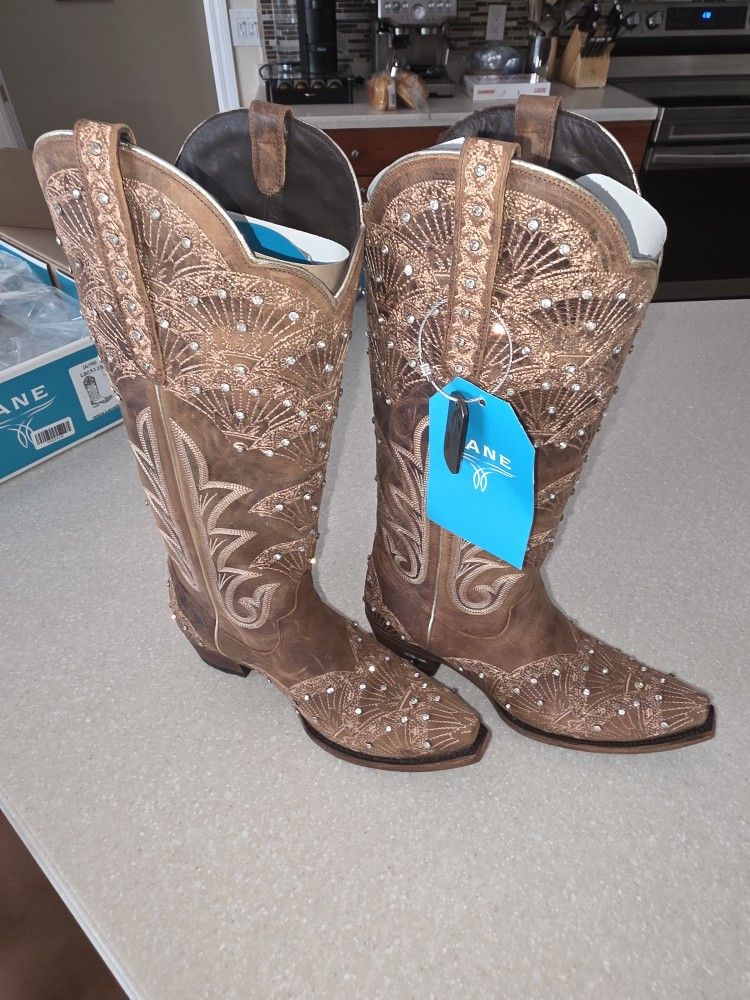 Cowboy Boots - Women's Size 8