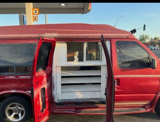 Ice Cream  Vendor 1998 Ford Econoline Cargo Van