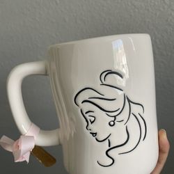 NEW Beauty (belle) Rae Dunn Mug
